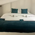 Pres Des Champs-elysees Apartman *