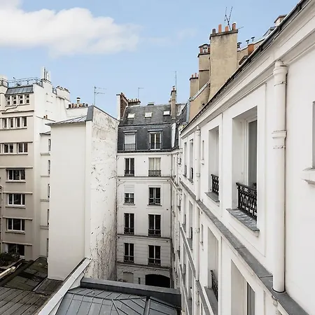 Pres Des Champs-elysees Apartament Paryż