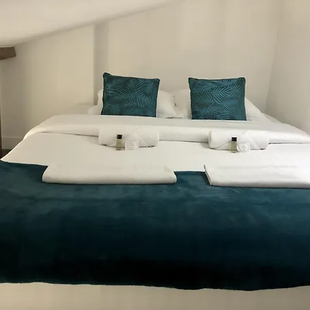Pres Des Champs-elysees Apartmán *
