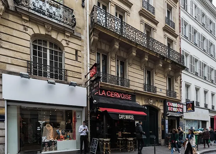 Près Des Champs-élysées Appartamento *